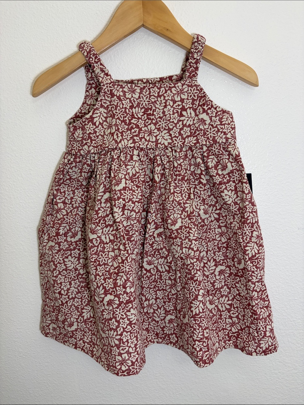 NWT Reyn Spooner Red Cream Hawaiian Vacation Floral Sundress